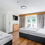 Homy Montavista - 300m Zur Golmerbahn Apartman *