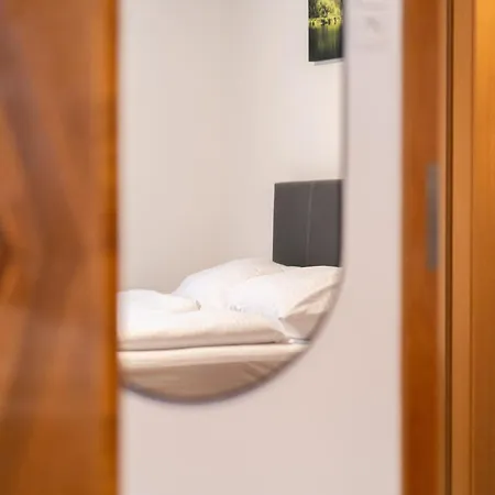Homy Montavista - 300m Zur Golmerbahn Apartment