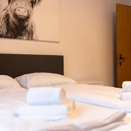 Apartment Homy Montavista - 300m Zur Golmerbahn *